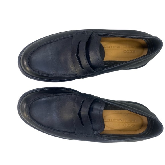 Ecco Black Leather Slip-On Loafers - Picture 11 of 14
